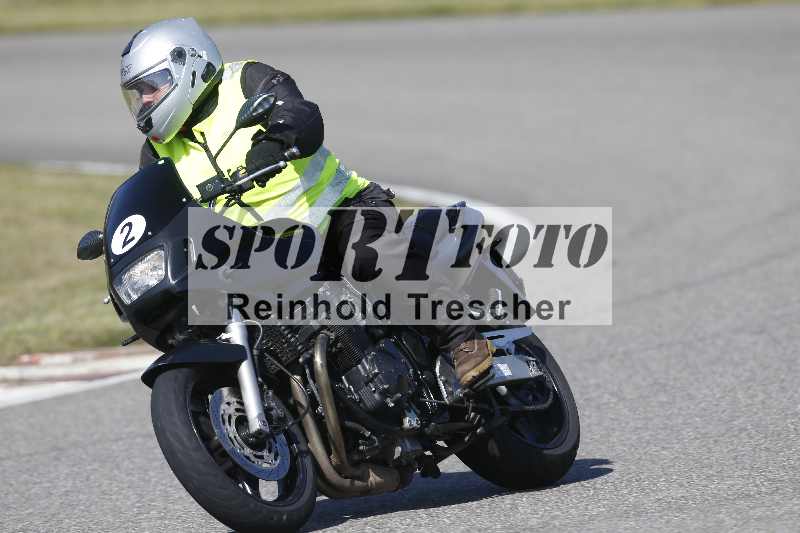 /01 02.04.2026 MAZ ADR/Gruppe gelb Gruppe gruen/2